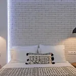 Ihthioessa Boutique 2*