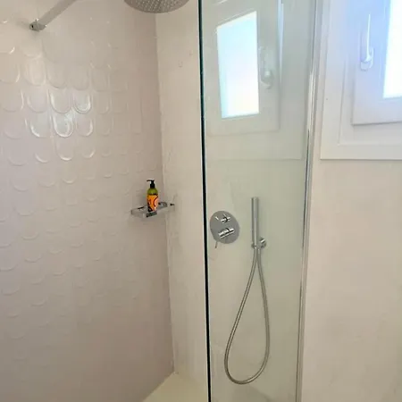 Ihthioessa Boutique 2*